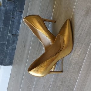 Sam Edelman gold shoes